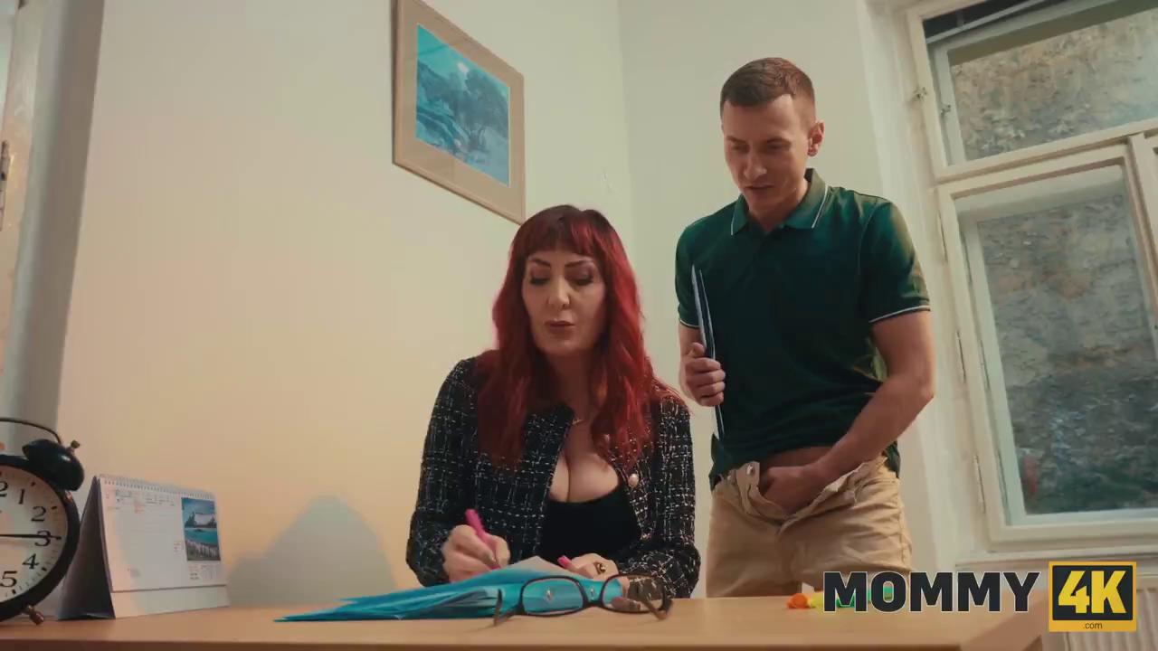 Melody Mynx Mommy4K